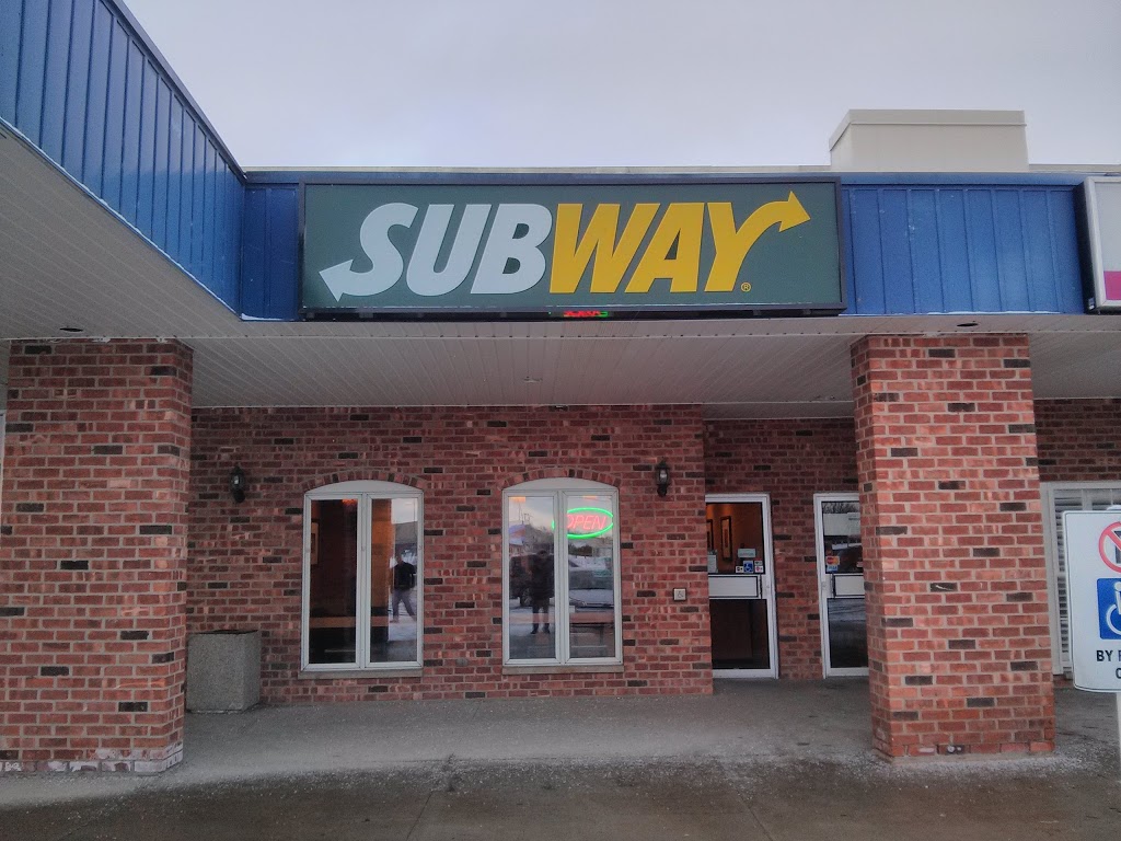 Subway | 2095 Dorchester Rd, Dorchester, ON N0L 1G2, Canada | Phone: (519) 202-0300