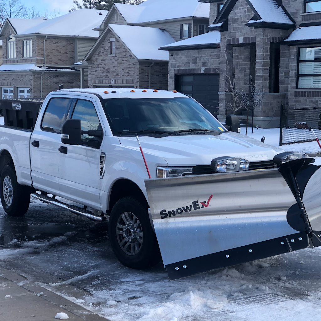 A and J landscaping and Snow Removal | 3152 High Springs Crescent, Mississauga, ON L5B 4G4, Canada | Phone: (289) 233-0907