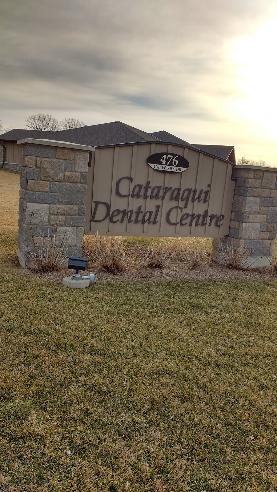 Cataraqui Dental Centre | 476 Cataraqui Woods Dr, Kingston, ON K7P 0J4, Canada | Phone: (613) 384-4224