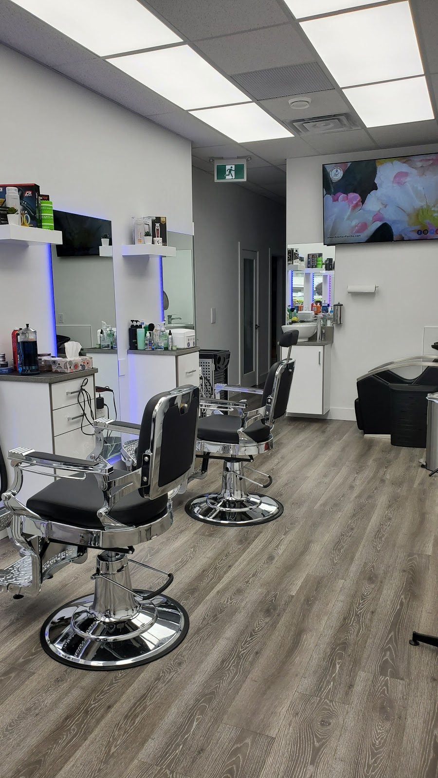 Shaan’s Hair Studio | 32442 George Ferguson Way #4, Abbotsford, BC V2T 4Y4, Canada | Phone: (604) 300-3775