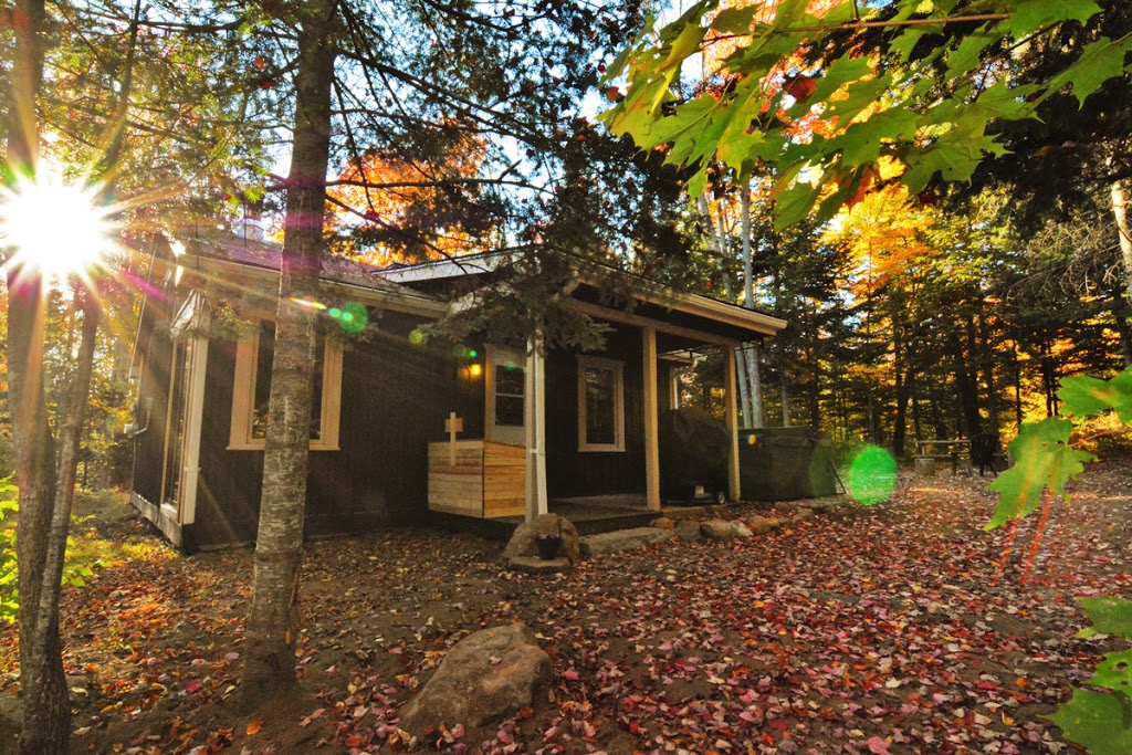 Chalet Spa La Tanière | 2208-C, QC-125, Notre-Dame-de-la-Merci, QC J0T 2A0, Canada | Phone: (877) 560-8060