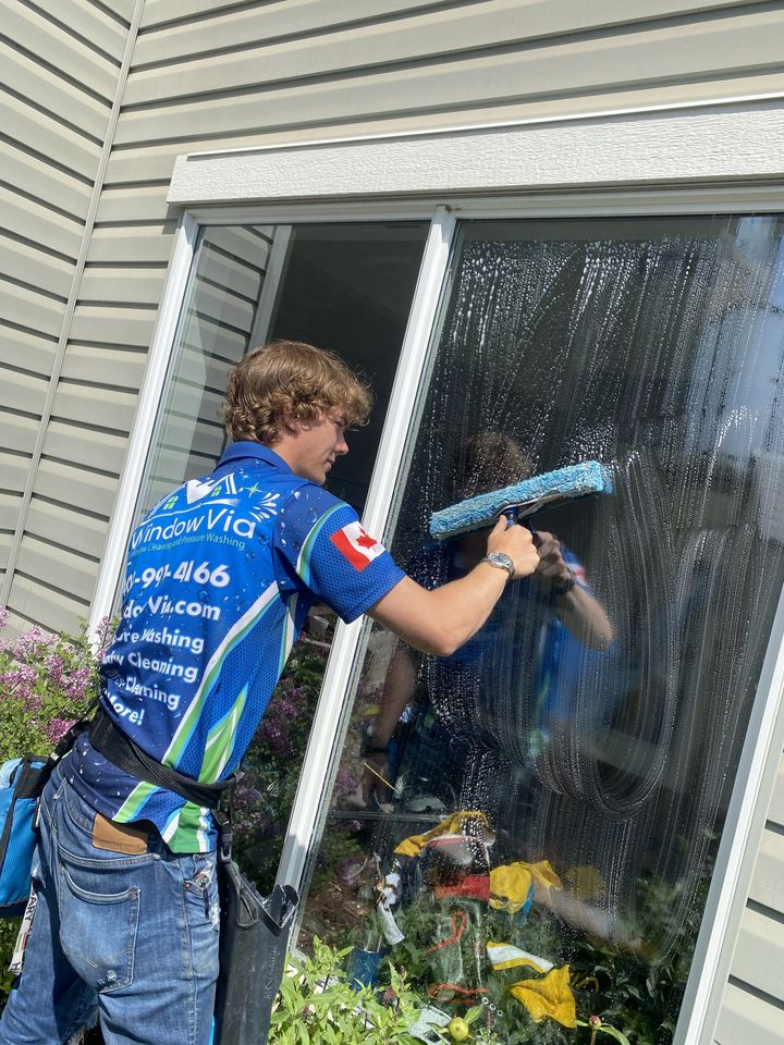 WindowVia Window Cleaning and Pressure Washing | 1239 Ranchview Rd NW, Calgary, AB T3G 2C2, Canada | Phone: (403) 991-4166