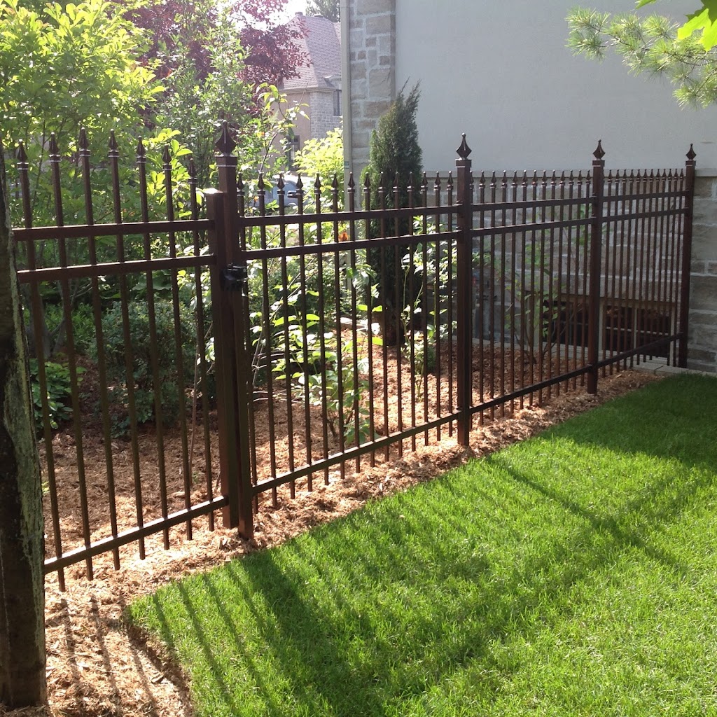 Clôture Ideal Fence | 2678 Mac St, Gloucester, ON K1V 8V1, Canada | Phone: (613) 833-1818