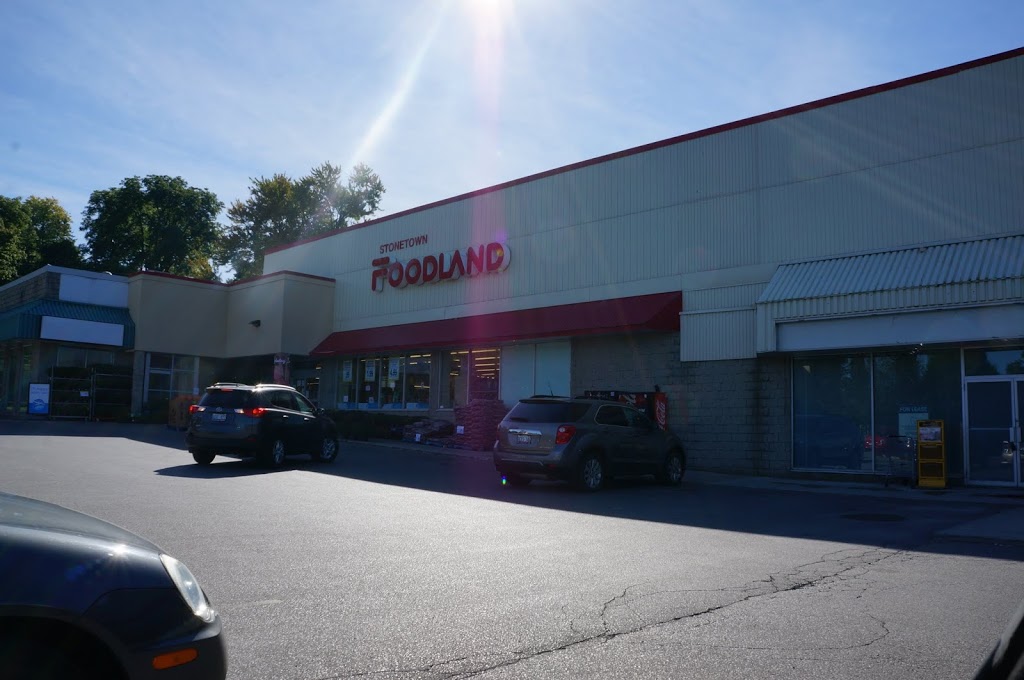 Foodland - St.Marys | 84 Wellington St S, St. Marys, ON N4X 1C3, Canada | Phone: (519) 284-2631