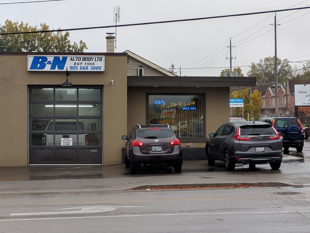 B & N Auto Body Ltd | 519 Brock St N, Whitby, ON L1N 4J1, Canada | Phone: (905) 668-3220