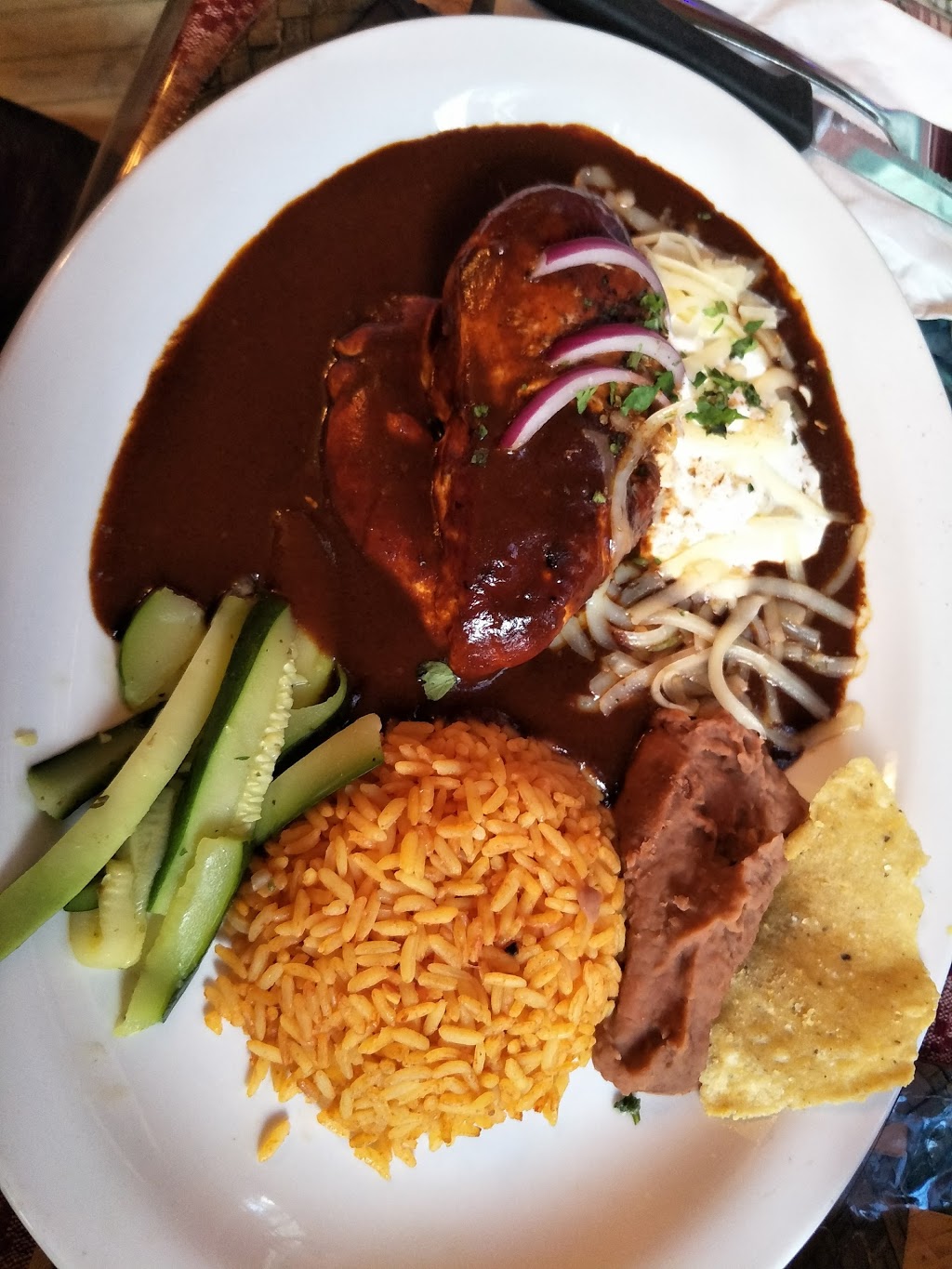 El Meson | 1678 Boulevard Saint-Joseph, Lachine, QC H8S 2N1, Canada | Phone: (514) 634-0442