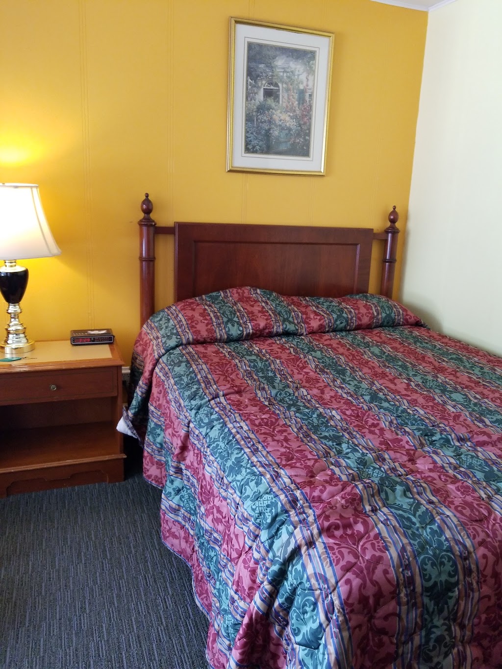 All Seasons Motel | 760 Goderich St, Port Elgin, ON N0H 2C3, Canada | Phone: (519) 389-2244