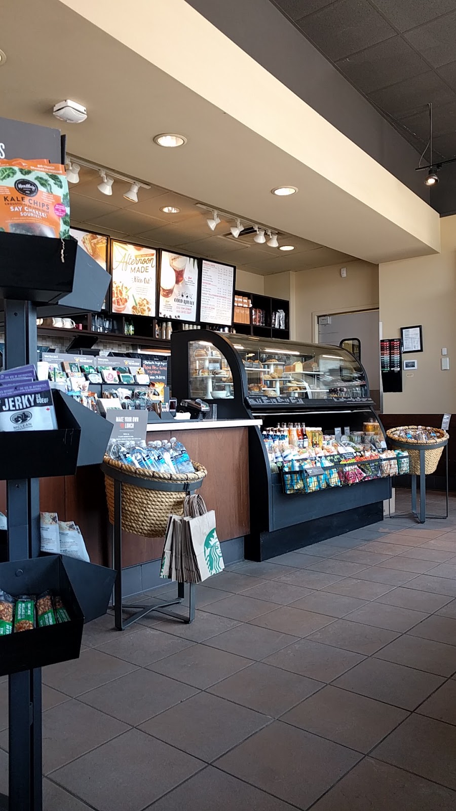 Starbucks | 25 Consumers Dr, Whitby, ON L1N 9S2, Canada | Phone: (905) 668-0638