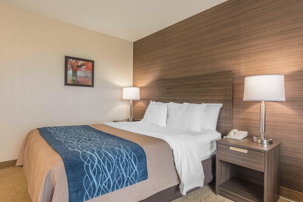 Comfort Inn | 10 du, Rue du Terroir, Lévis, QC G6V 9J3, Canada | Phone: (418) 835-5605