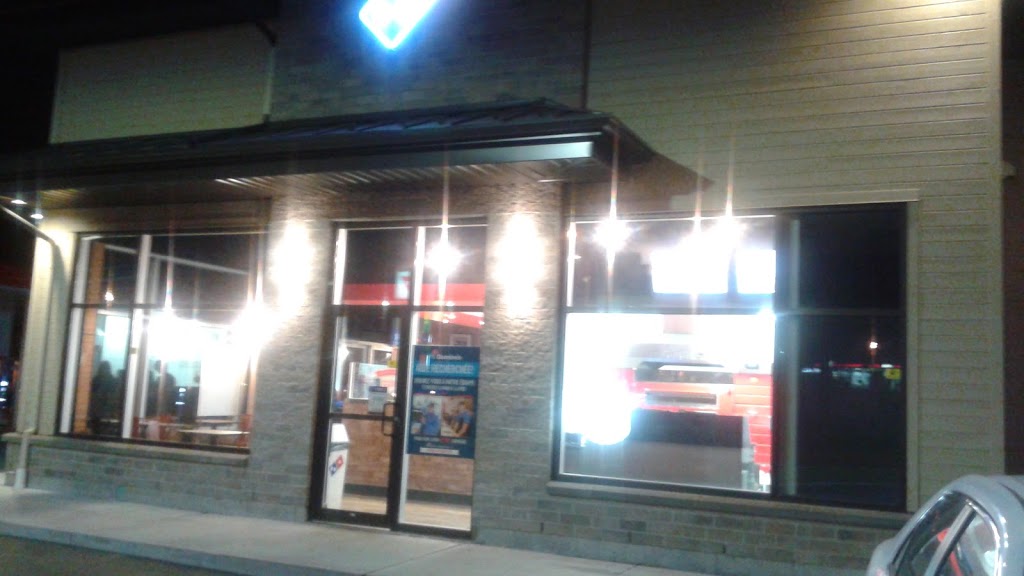 Dominos | 1593 Rue King E, Sherbrooke, QC J1G 1E8, Canada | Phone: (819) 822-2022