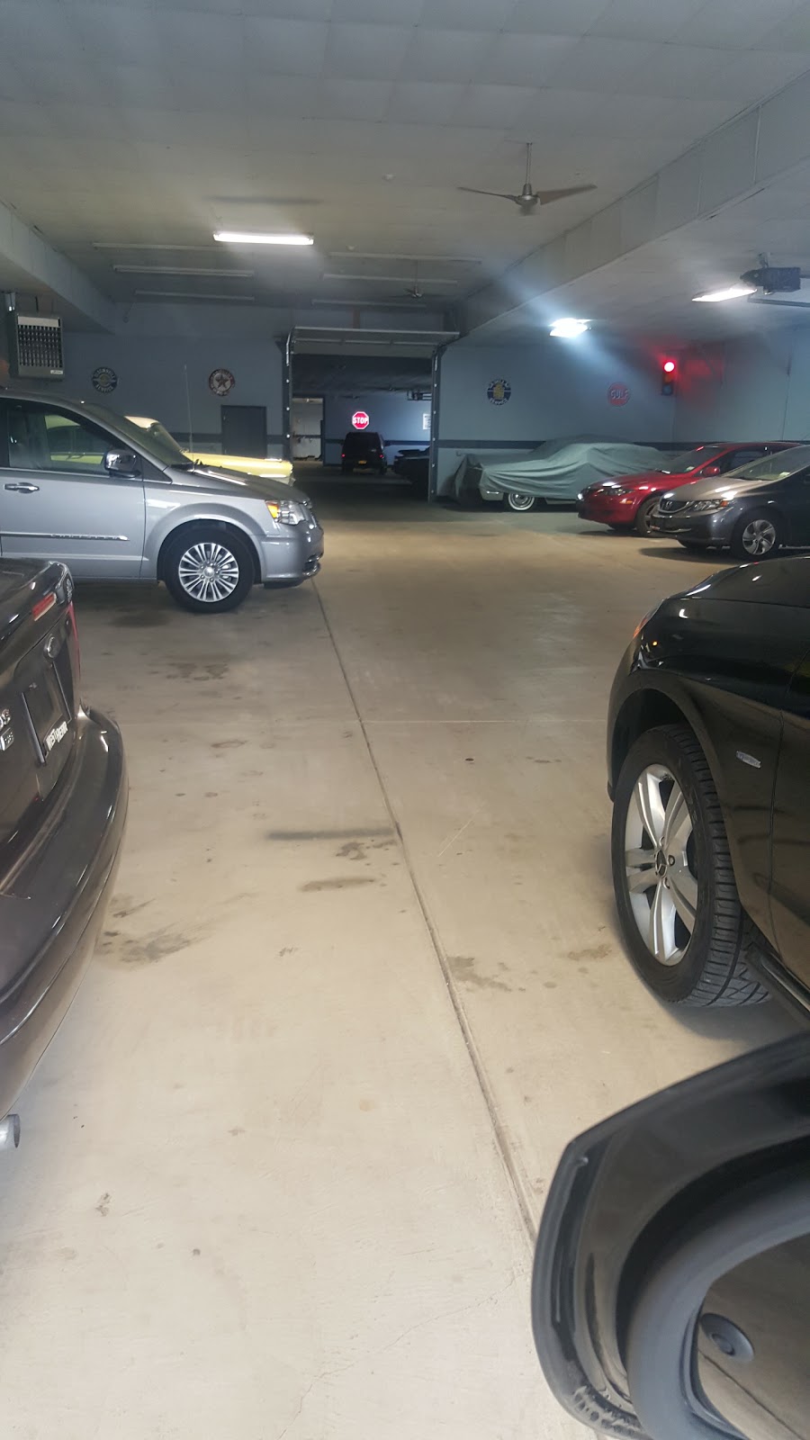 Browns Auto Storage | 2208 Elmwood Ave, Buffalo, NY 14216, USA | Phone: (716) 873-2800