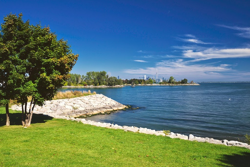 Mimico Estates | 2527 Lake Shore Blvd W, Etobicoke, ON M8V 1E6, Canada | Phone: (416) 259-8431