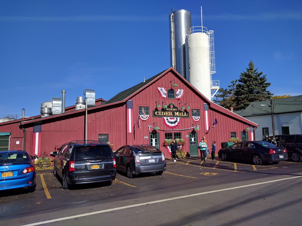 Mayer Bros Cider Mill Store | 1540 Seneca Creek Rd, Buffalo, NY 14224, USA | Phone: (716) 668-5260