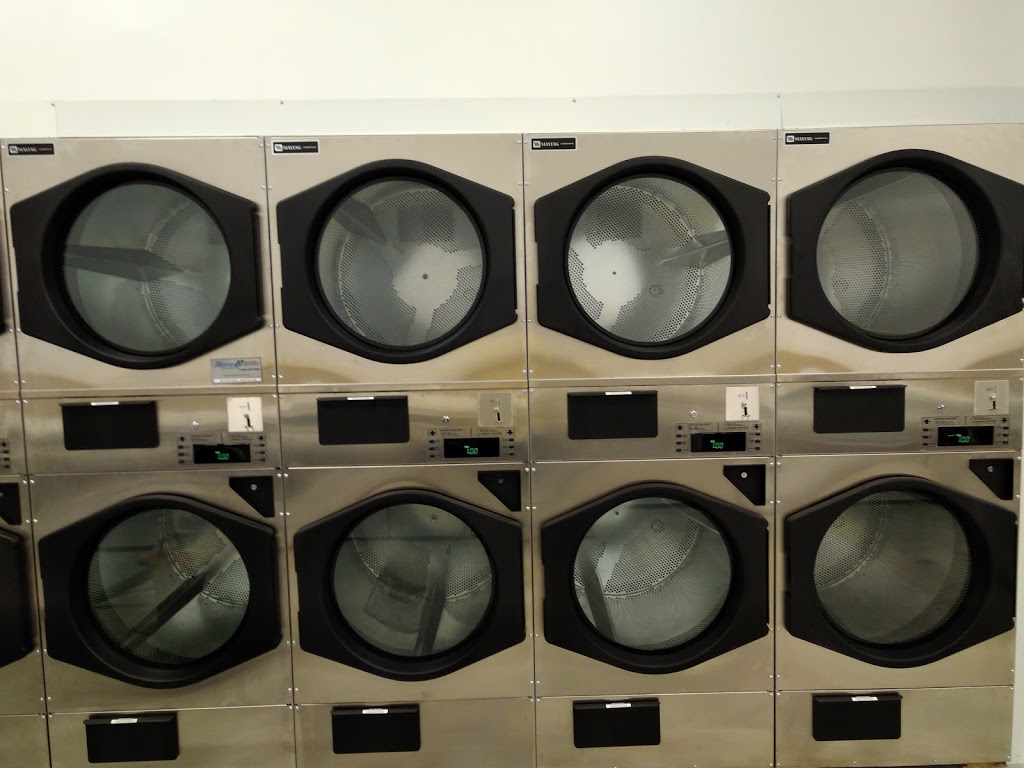 West End Laundromat | 300 Main St Unit 3, Woodstock, ON N4S 1T3, Canada | Phone: (519) 536-1385