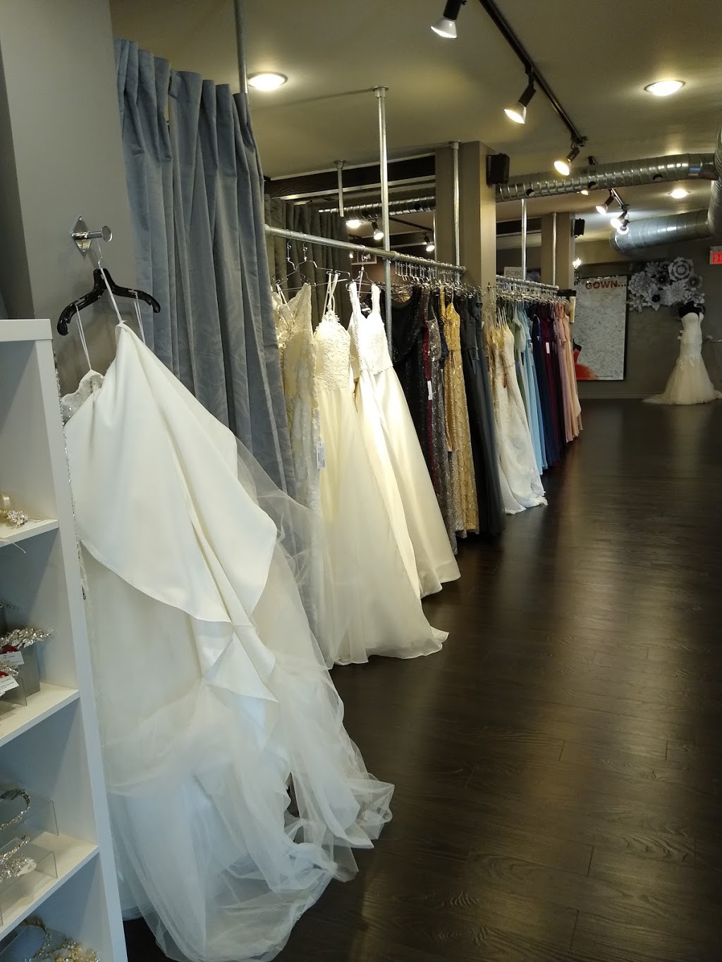 Its Your Day Bridal Boutique Inc. | 1661 Front Rd, Windsor, ON N9J 2B7, Canada | Phone: (519) 978-5003