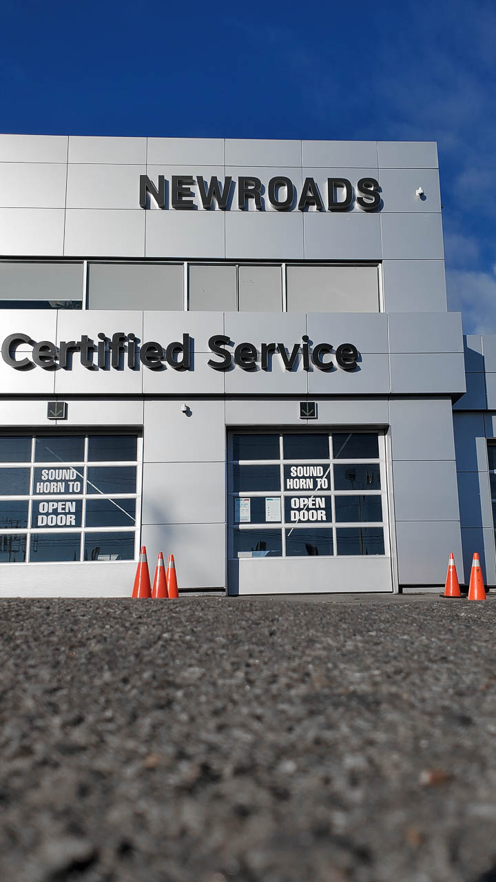 NewRoads Cadillac | 18100 Yonge St, Newmarket, ON L3Y 8V1, Canada | Phone: (905) 898-2277