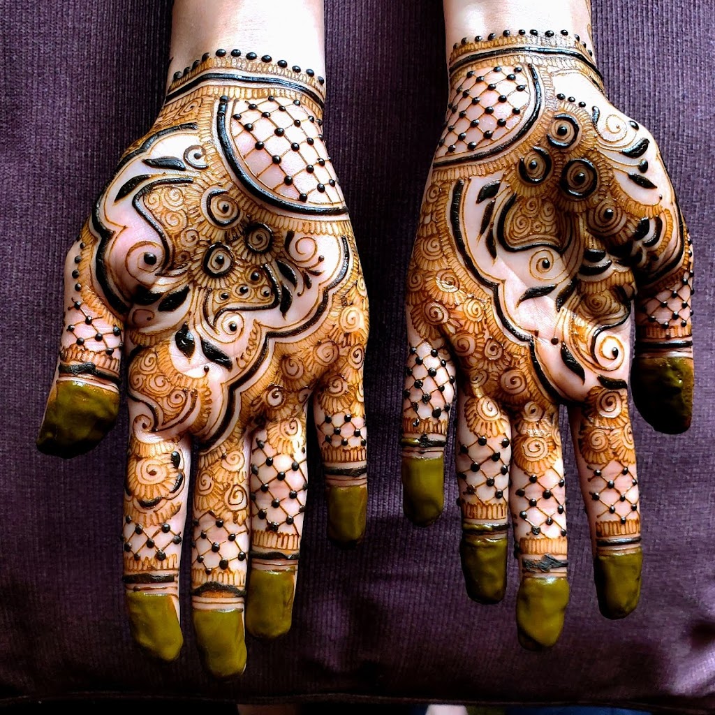heena by Dipa | 362 Pine Valley Dr, Kitchener, ON N2P 2V4, Canada | Phone: (647) 248-9903