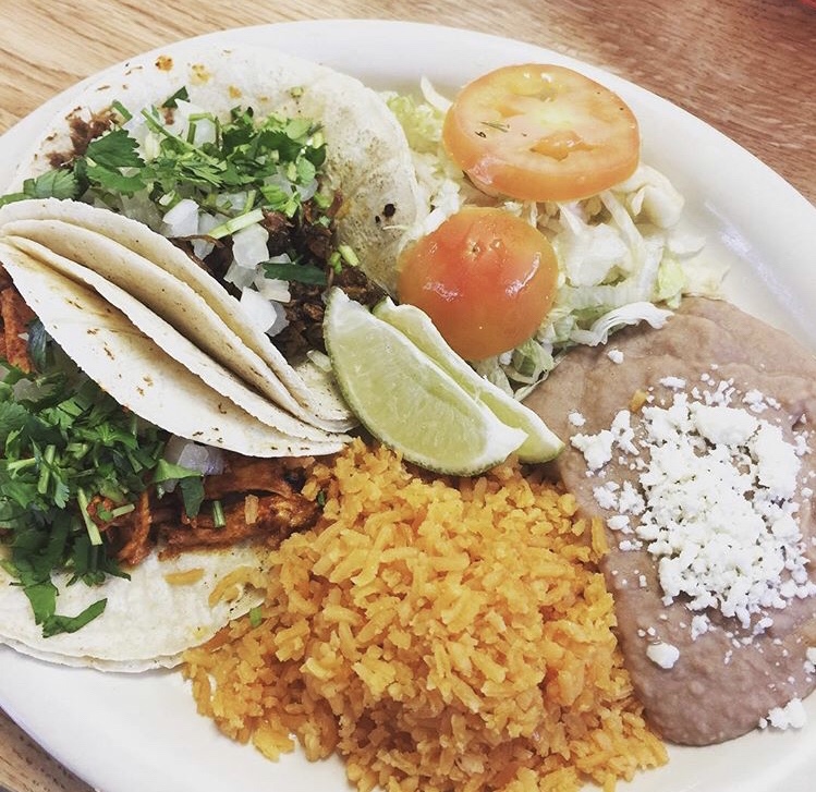 El Rinconcito | 2416 Yew St, Bellingham, WA 98229, USA | Phone: (360) 647-9055