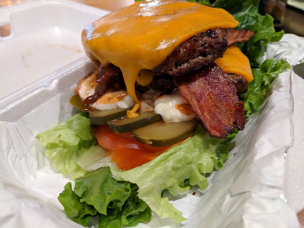 Veras Burger Shack | 1821 Robertson Rd, Nepean, ON K2H 8X3, Canada | Phone: (613) 829-9133