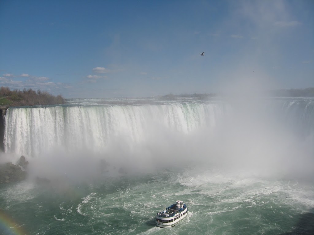 Niagara Falls Tour - Day Tours to Niagara from Toronto Area | 3170 Golden Orchard Dr, Mississauga, ON L4Y 3G8, Canada | Phone: (416) 903-2435