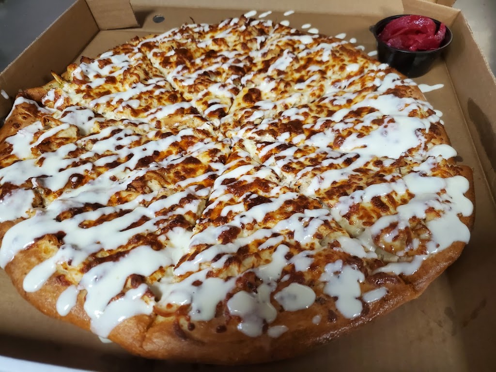 Peppery Pizza and Poutine | 512 Sackville Dr, Lower Sackville, NS B4C 2R8, Canada | Phone: (902) 252-5353