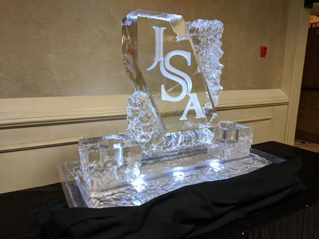 Festive Ice Sculptures | 22667 Adelaide Rd, Mount Brydges, ON N0L 1W0, Canada | Phone: (519) 333-3374