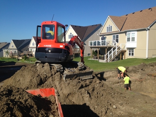 Henderson Construction & Excavating | 451 Croft St, Port Hope, ON L1A 4H1, Canada | Phone: (905) 885-1939