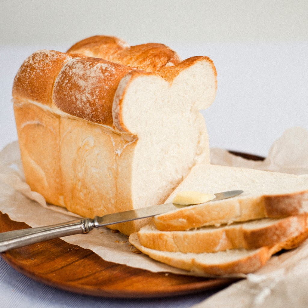 COBS Bread Bakery | 2401 Millstream Rd #157, Victoria, BC V9B 3R5, Canada | Phone: (250) 391-9244