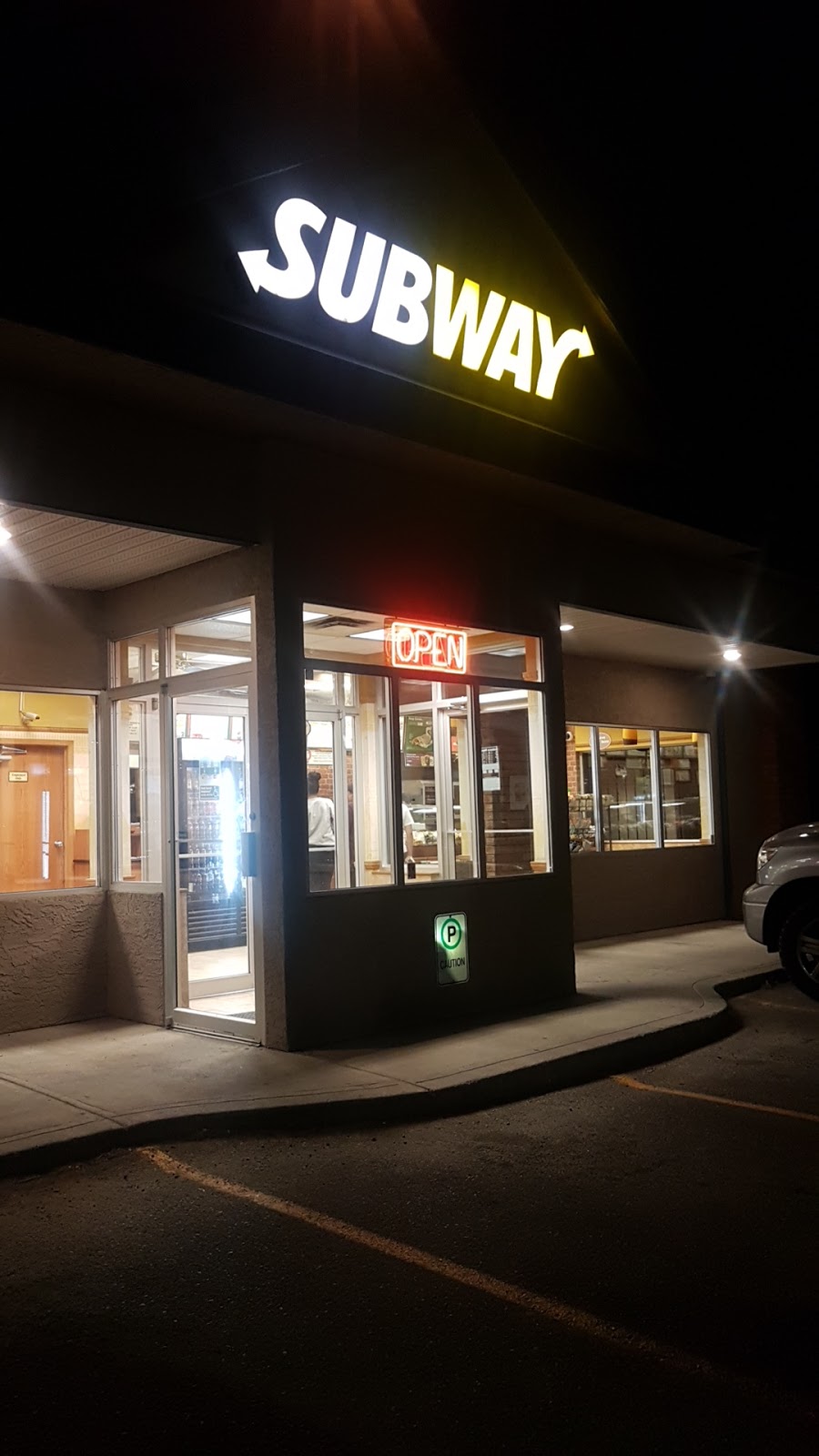 Subway | 124 E Chestermere Dr, Chestermere, AB T1X 1M1, Canada | Phone: (403) 248-7022