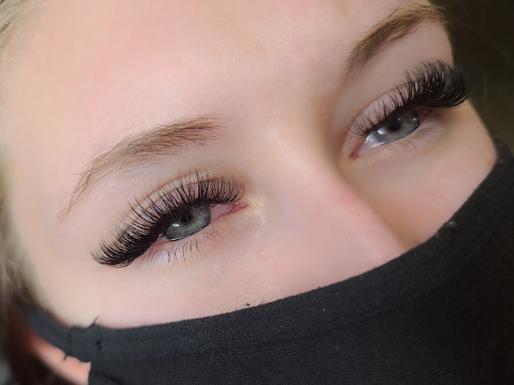 Albby Lashes | 103 Greenbury Close, Spruce Grove, AB T7X 4S3, Canada | Phone: (780) 296-6228