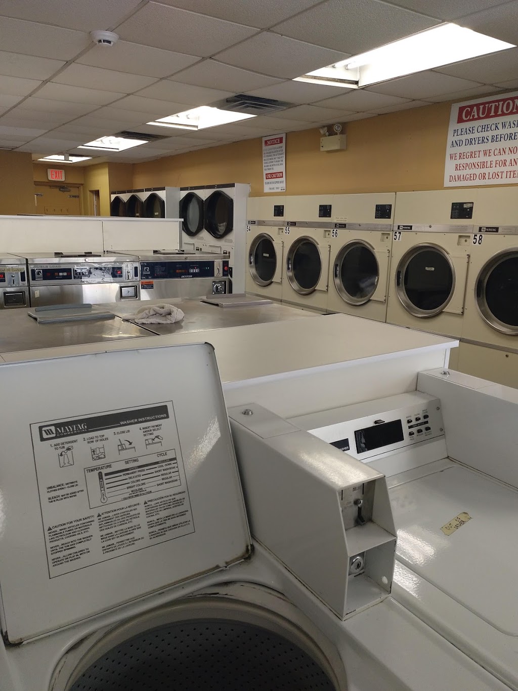 Supersuds Coin Laundry | 1157 Ellesmere Rd, Scarborough, ON M1P 2X6, Canada | Phone: (416) 751-5361