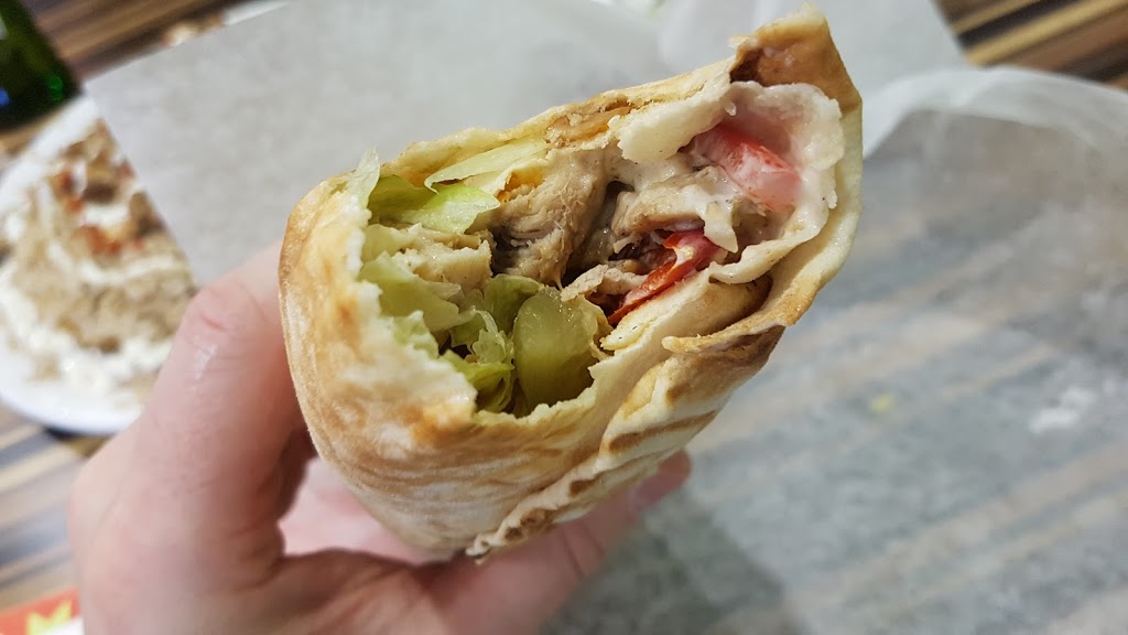 Lazeez Shawarma | 2427 Trafalgar Rd, Oakville, ON L6H 6K7, Canada | Phone: (905) 257-3333