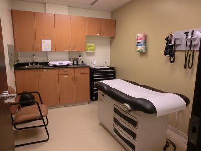 Thompson Walk-In & Medical Clinic Milton | 1010 Kennedy Cir Unit 1D, Milton, ON L9T 0J9, Canada | Phone: (905) 864-8787