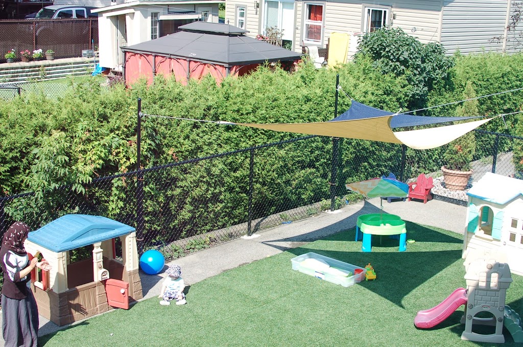Cubes And Small Pois/Cepp Daycare | 437 Rue Cherrier, LÎle-Bizard, QC H9C 1L2, Canada | Phone: (514) 675-6200