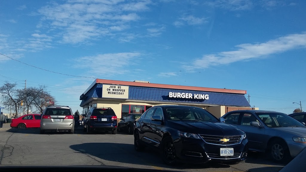 Burger King | 100 Eglinton Square, Scarborough, ON M1L 2K1, Canada | Phone: (416) 752-3681