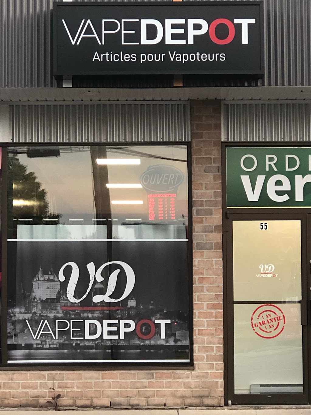 Vape Dépôt Victoriaville | 565 Boulevard des Bois Francs S suite 55, Victoriaville, QC G6P 5X6, Canada | Phone: (819) 260-1999