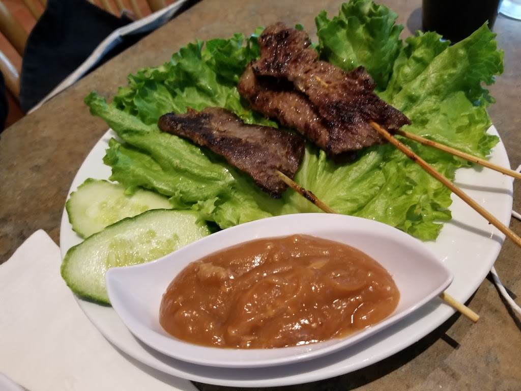 Thai Bamboo Restaurant | 61 King St, Barrie, ON L4N 6B5, Canada | Phone: (705) 739-6777