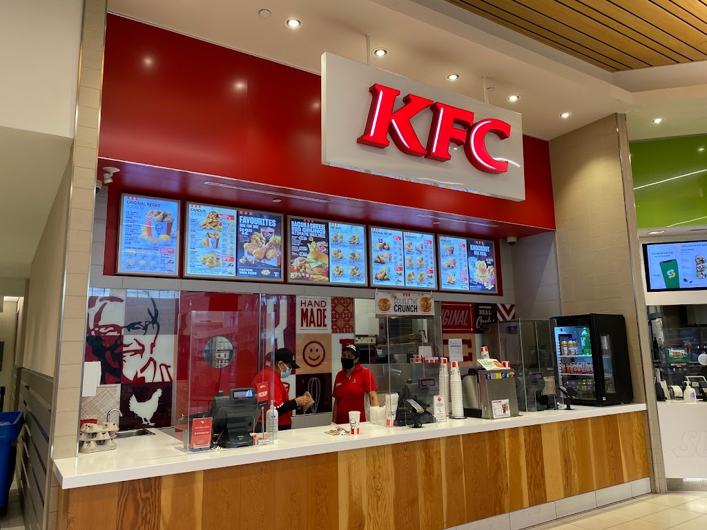 KFC | 419 King St W, Oshawa, ON L1J 2K5, Canada | Phone: (905) 725-3703