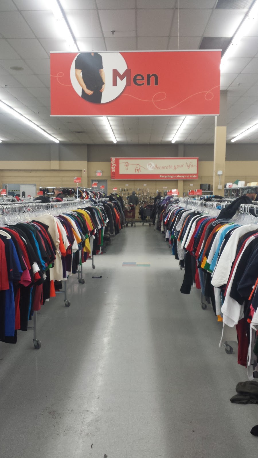 Value Village | 3405 34 St NE, Calgary, AB T1Y 6J6, Canada | Phone: (403) 291-3323