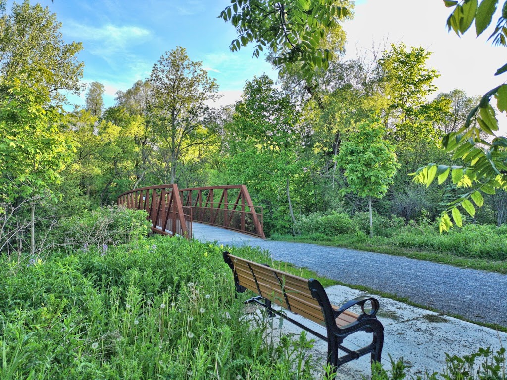 Nature Therapy Trail | Tuclor Ln, Markham, ON L3P 3C6, Canada