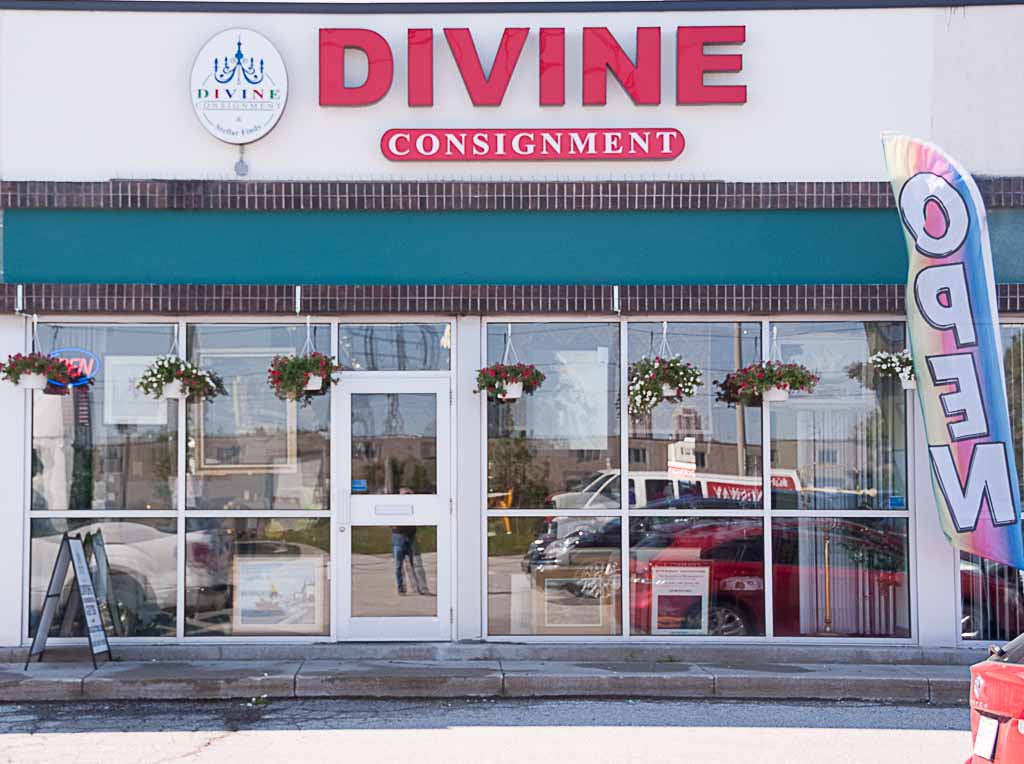 Divine Consignment and Stellar Finds | 100 The East Mall Unit 8, Etobicoke, ON M8Z 5X2, Canada | Phone: (416) 251-6320