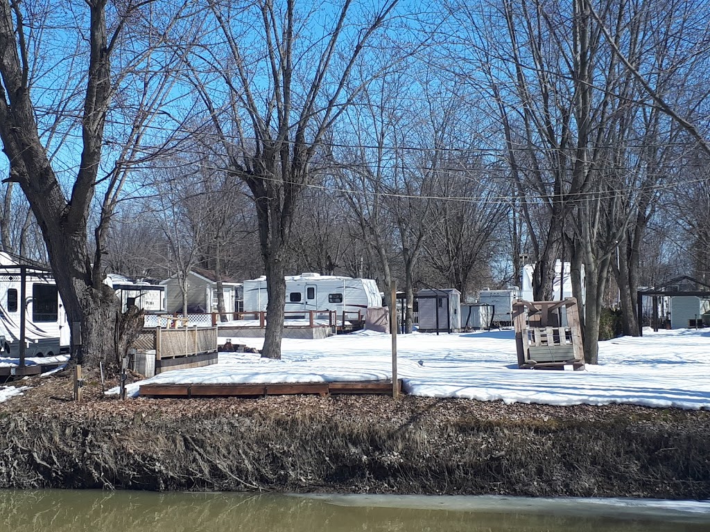 Camping St-Marc | 201 Rue des Terrasses, Saint-Marc-sur-Richelieu, QC J0L 2E0, Canada | Phone: (450) 584-2495