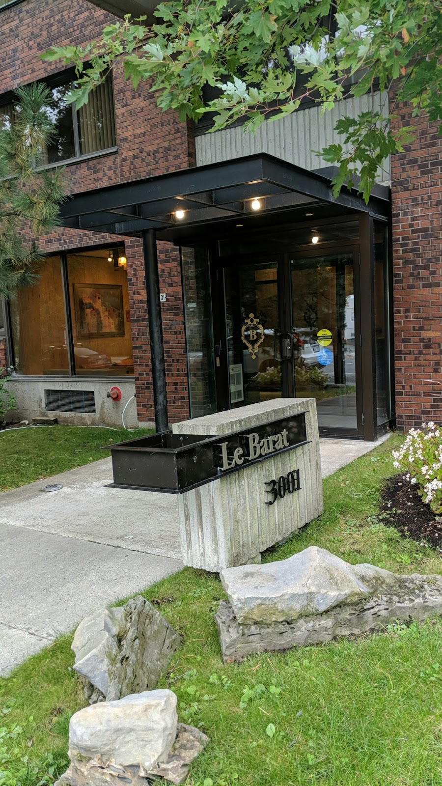 Condominium Le Barat | 3001 Rue Sherbrooke O, Montréal, QC H3Z 2X8, Canada | Phone: (514) 939-1990