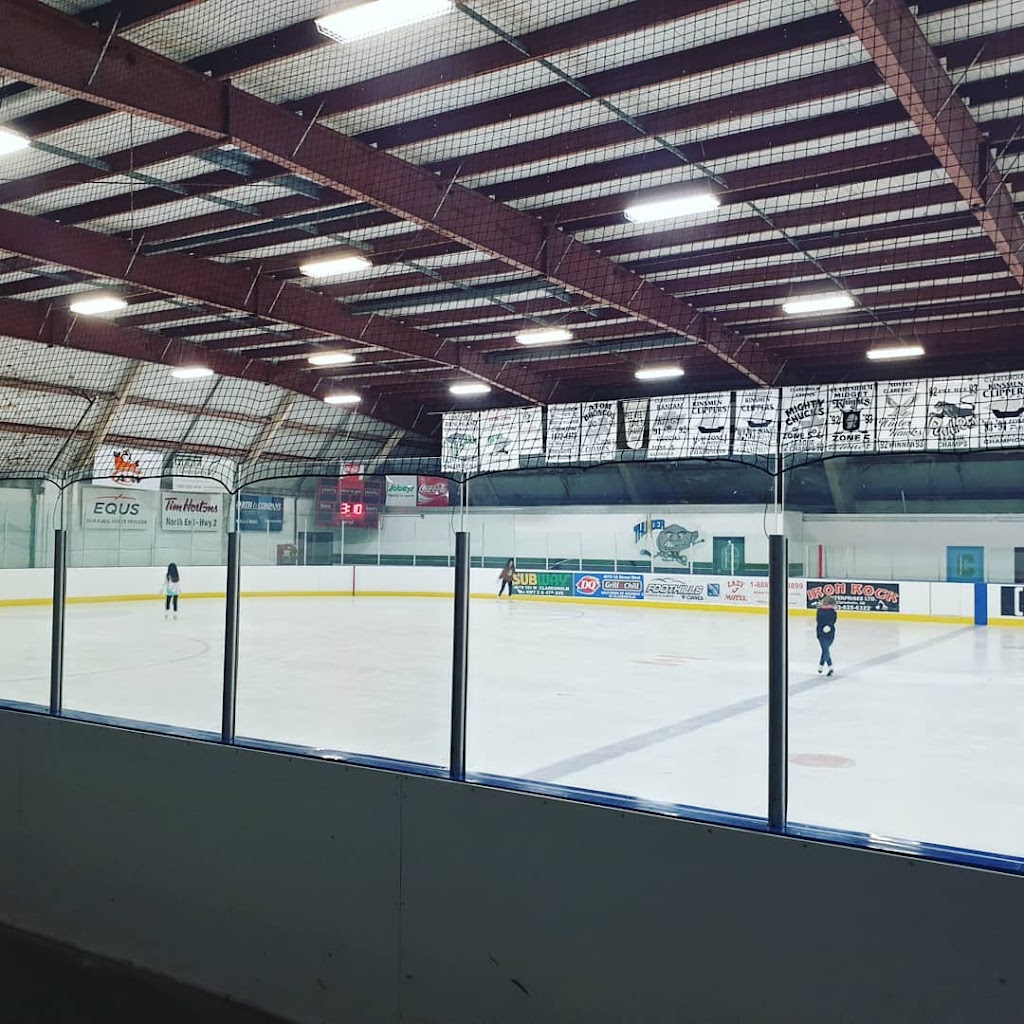 Claresholm Arena | 4918 2 St E, Claresholm, AB T0L 0T0, Canada | Phone: (403) 625-2595