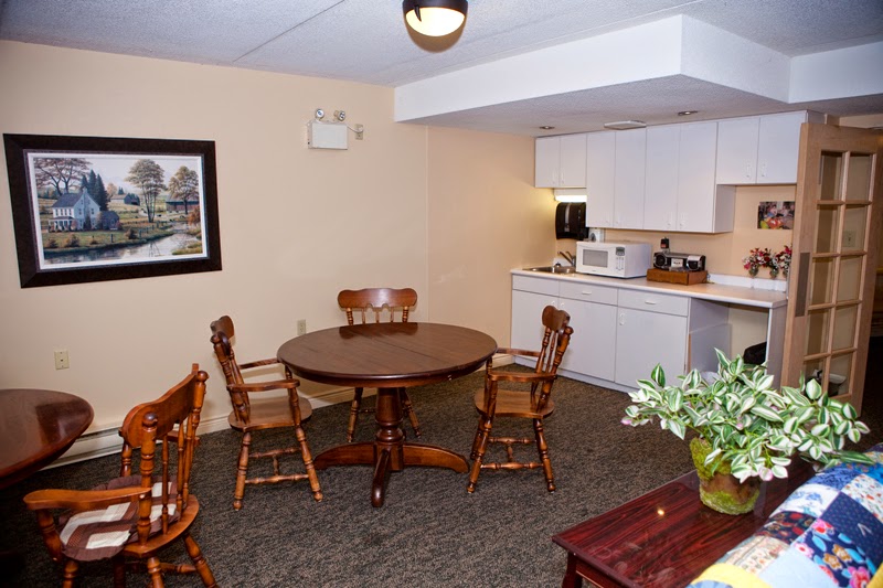 Goderich Place Retirement Residence | 30 Balvina Dr E, Goderich, ON N7A 4L5, Canada | Phone: (519) 524-4243