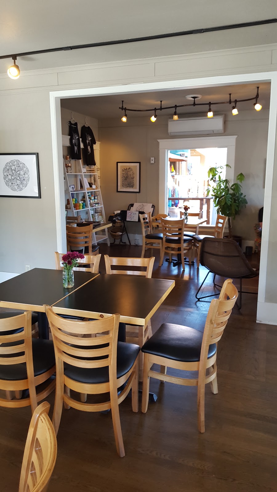 Salty Fox Coffee | 85 Front St, Friday Harbor, WA 98250, USA | Phone: (360) 622-2486