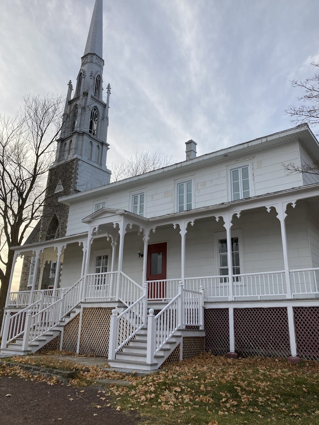 La Maison de Jean-Baptiste | 5 Rte de lÉglise, Saint-Denis, QC G0L 2R0, Canada | Phone: (418) 894-2213