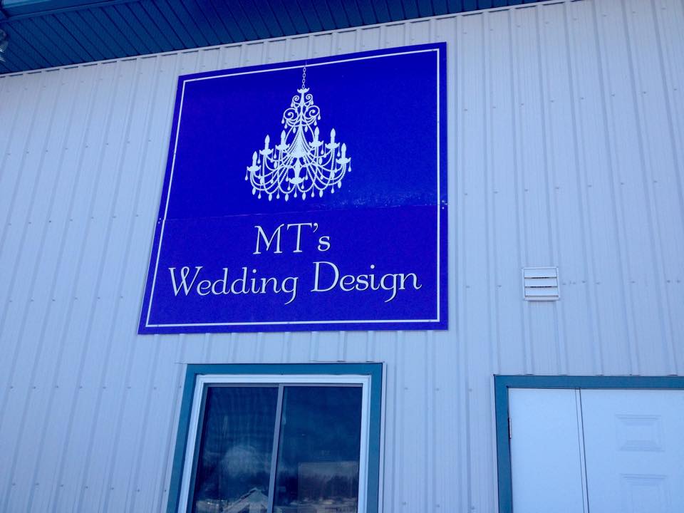 MTs Wedding Design | 1059 Woodhaven Dr, Kingston, ON K7P 0H7, Canada | Phone: (613) 985-5500