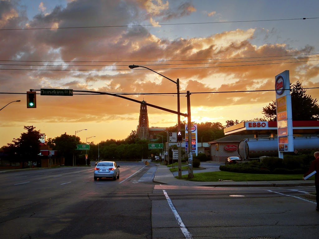 Esso | 648 King St W, Hamilton, ON L8P 1C5, Canada | Phone: (905) 575-3524