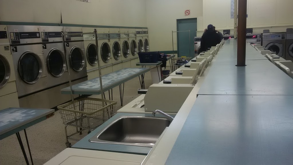 Towne Coin Laundry | 3643 Portage Rd, Niagara Falls, ON L2H 2Z1, Canada | Phone: (289) 241-2346